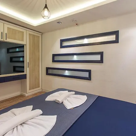 Angel Aparthotel *